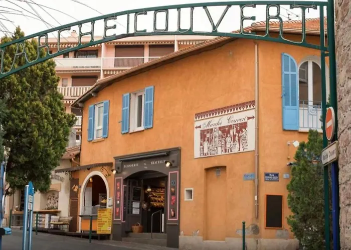 Sm030-22 Maxime Centre 2 Pieces 4 Couchages * סן-מקסים